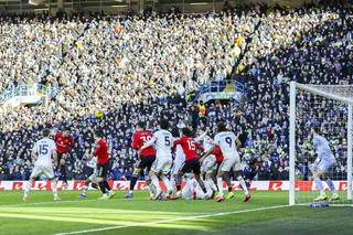 Tragedie la Leeds - Manchester United! Un suporter a murit pe Elland Road înainte de fluierul de start