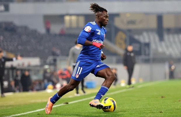 Variantă pentru Rapid » Nigerianul din prima ligă portugheză propus în Giulești