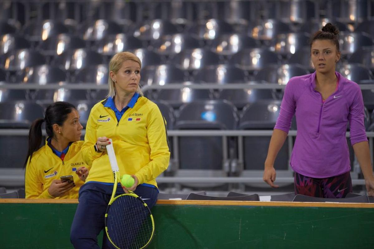 ROMÂNIA - RUSIA, FED CUP // VIDEO + FOTO Echipa României e gata pentru duelul cu Rusia: declarații + imagini de la antrenamentul de azi