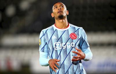 Gafă incredibilă la Ajax, după ce a făcut cel mai scump transfer din istorie! „Discutăm cu UEFA să aflăm unde-am greșit”