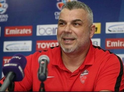 Al Sharjah, echipa antrenată de Cosmin Olăroiu (52 ani), a obținut un nou succes vineri, pe terenul lui Ittihad Kalba, scor 1-0
