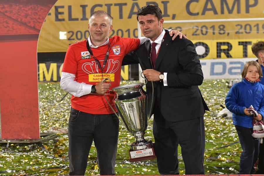 Edi Iordănescu, asaltat de CFR Cluj după plecarea lui Pancu! » Răspunsul ferm al antrenorului + salariu record pentru Superligă