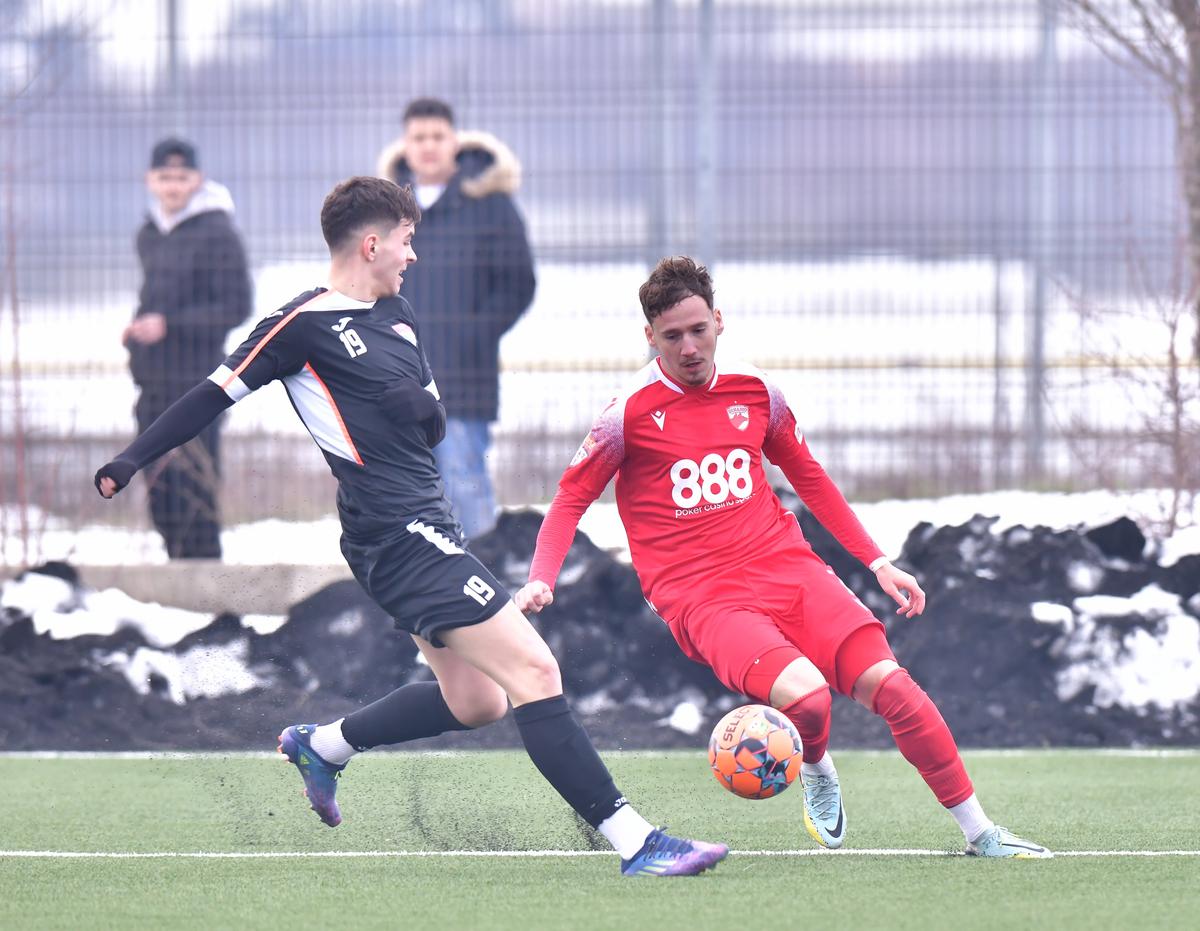 Dinamo - CS Blejoi 5-0 » Două eliminări, cinci goluri și un jucător de la Cluj în probe la roș-albi