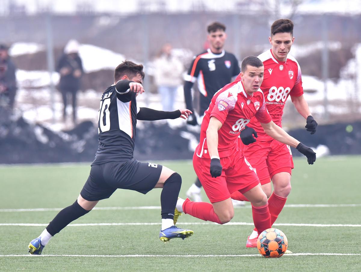 FOTO Dinamo - CS Blejoi 5-0, amical 04.02.2023