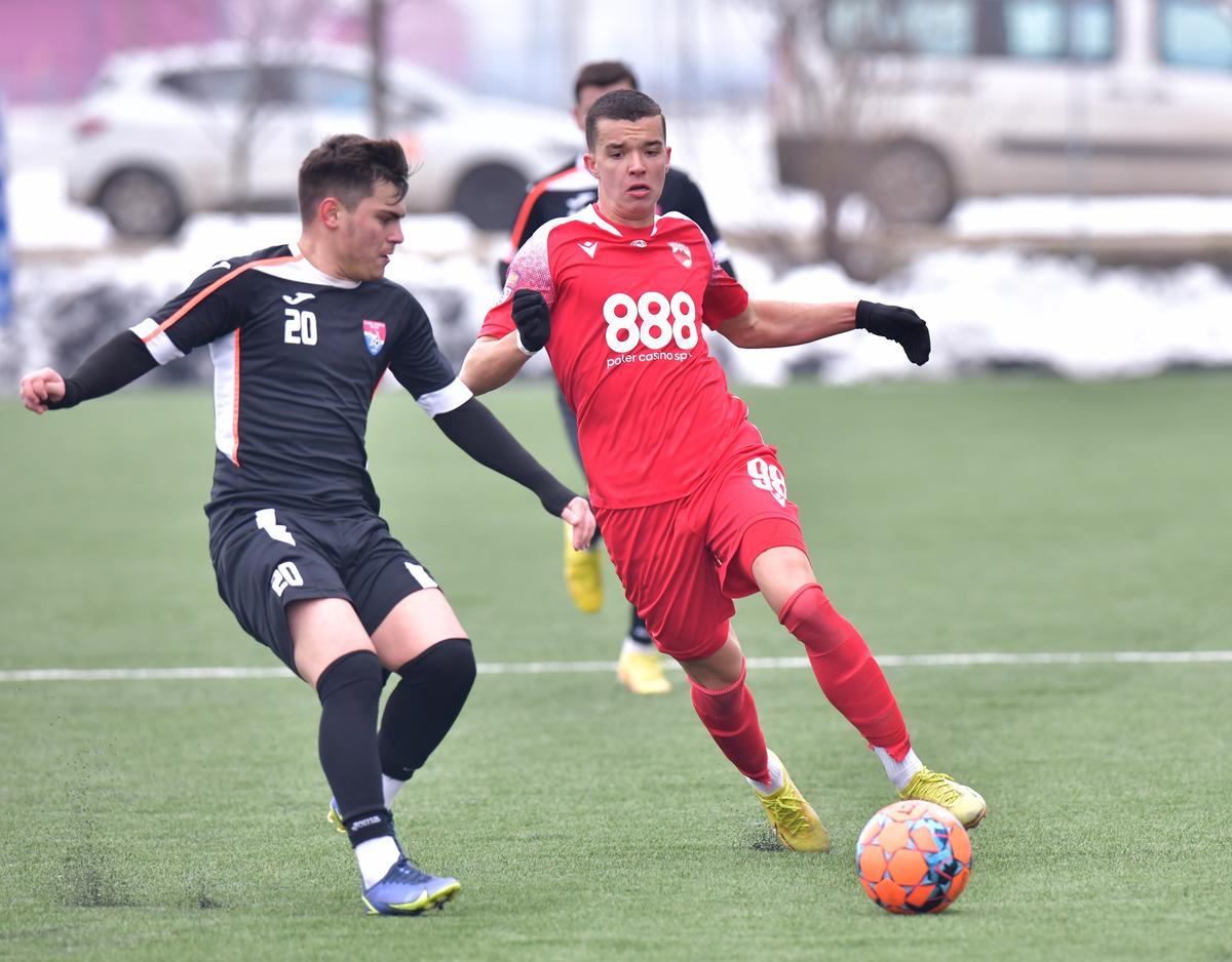 Dinamo - CS Blejoi 5-0 » Două eliminări, cinci goluri și un jucător de la Cluj în probe la roș-albi