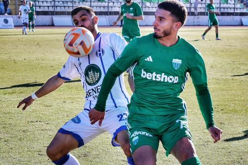 Lamine Ghezali a debutat la Levadiakos