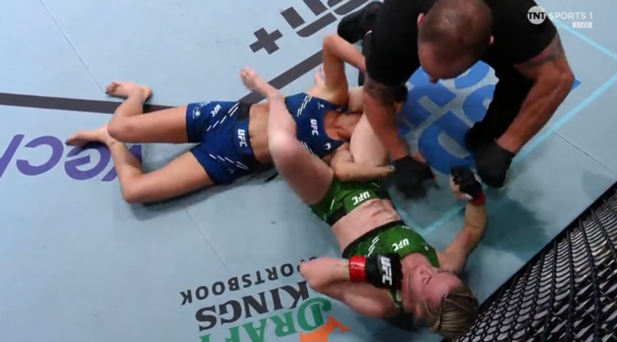 Diana Belbiță vs. Molly McCann (UFC Fight Night 235)