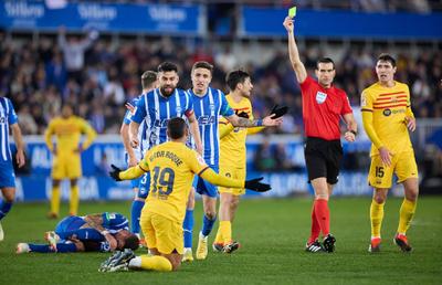„Imaginile vorbesc de la sine” » Fotbalistul lui Deportivo Alaves e acuzat că minte, după eliminarea din Alaves - Barcelona