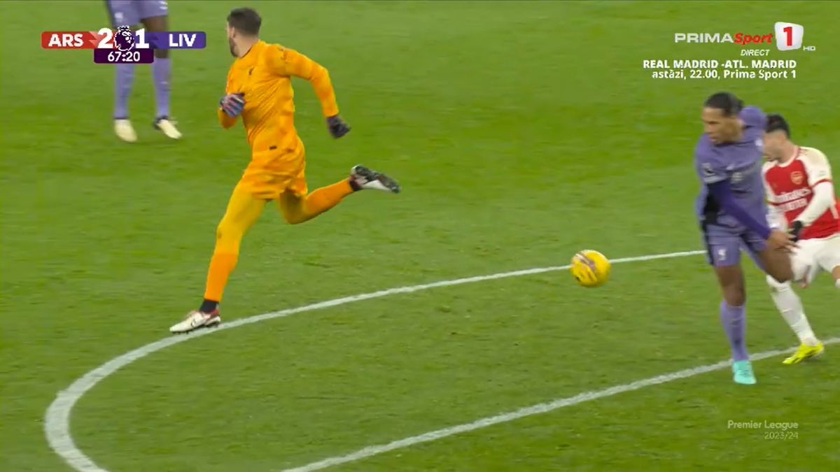 Gafa lui Alisson în Arsenal - Liverpool