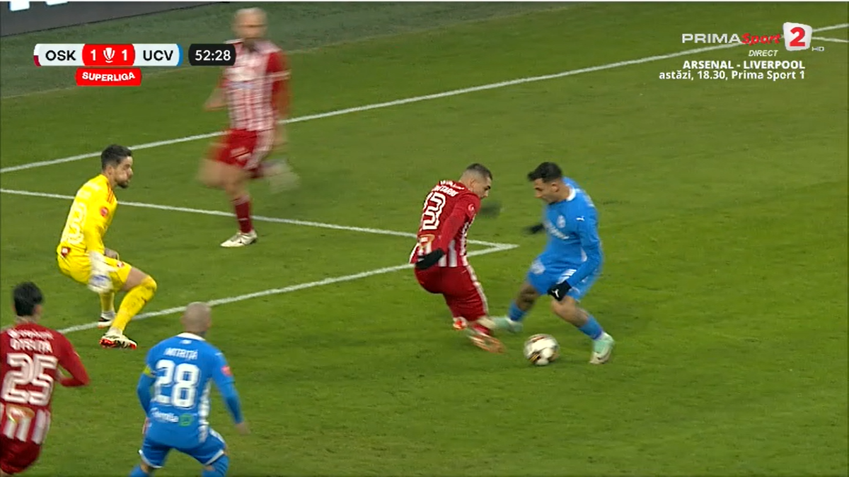 Decizie halucinantă a lui Kovacs în Sepsi - Craiova » A dat penalty la fault în atac!