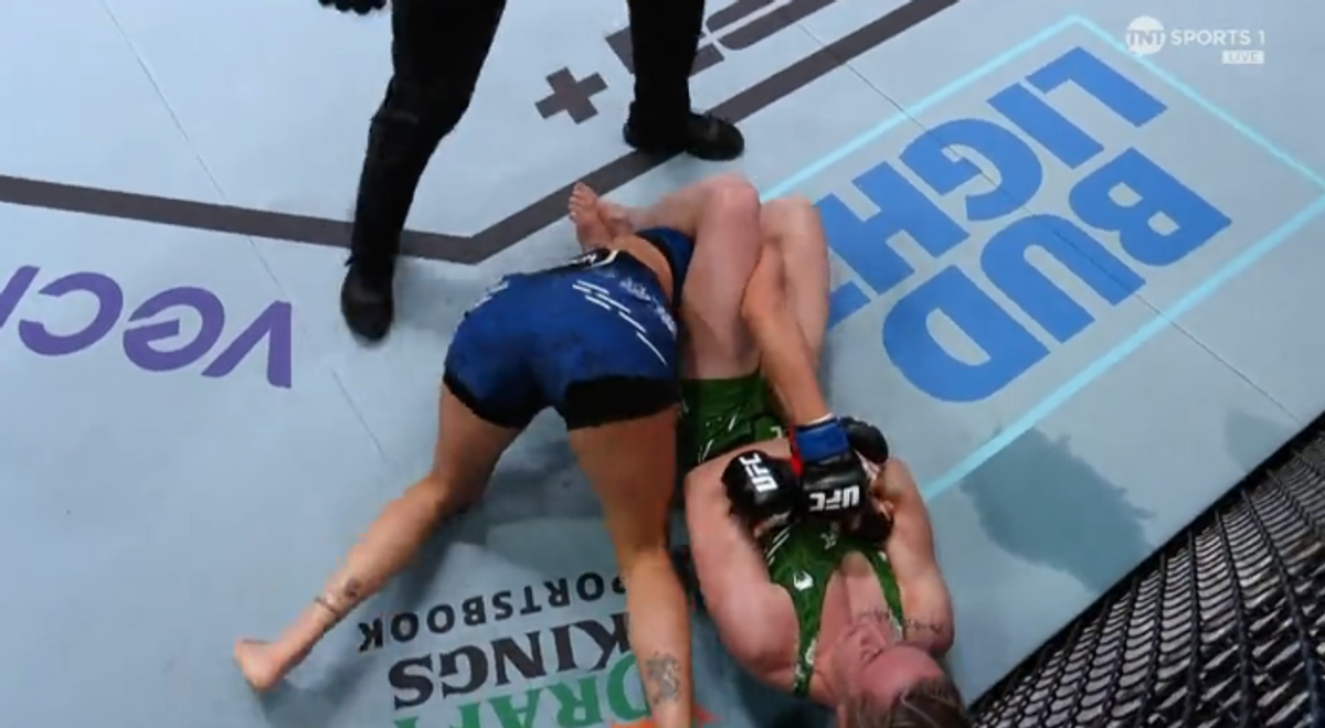 Diana Belbiță vs. Molly McCann (UFC Fight Night 235)