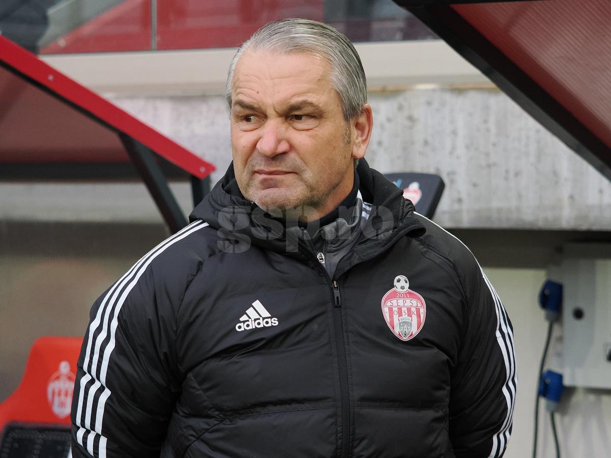 Sepsi pune „tunurile” pe Istvan Kovacs, după „măcelul” de azi: „Penibil, arogant, arbitru slab! Nu are valoare nici de Liga 1”