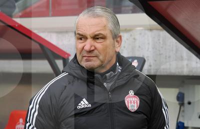 Și Storck a răbufnit la adresa lui Kovacs: „E prea mult, arbitrajul a fost împotriva noastră!”