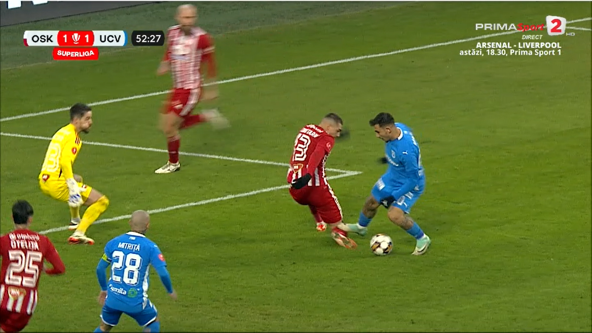 Decizie halucinantă a lui Kovacs în Sepsi - Craiova » A dat penalty la fault în atac!