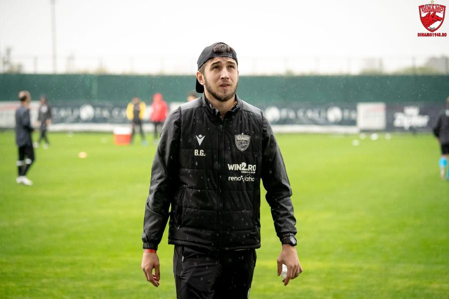 Acționarul lui Dinamo, confruntat în direct după ce clubul a angajat un rapidist fanatic: „Ne uităm la el pe Facebook și vedem emblema lui Dinamo cum arde!”