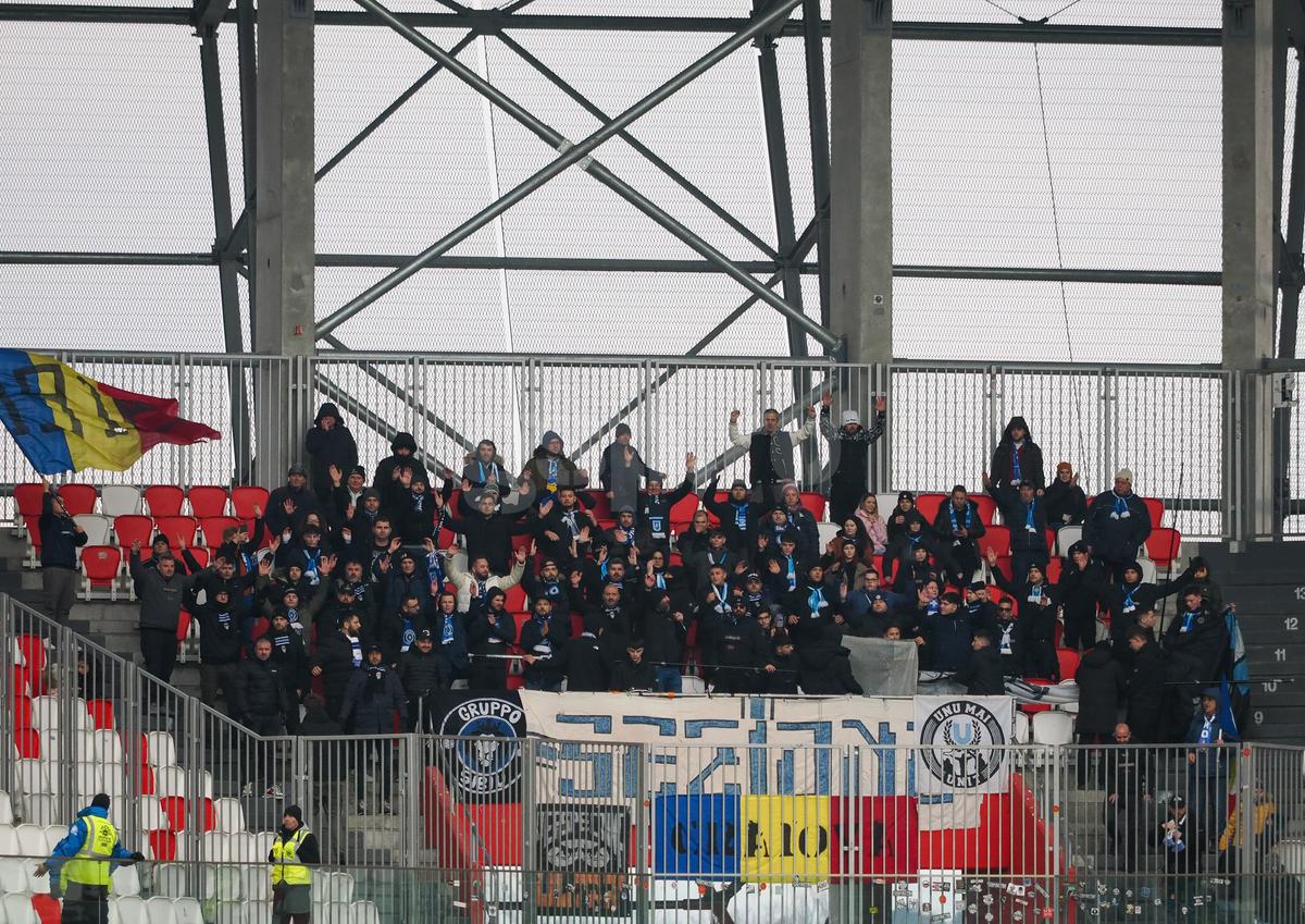 GSP i-a dat nota 1 lui Istvan Kovacs, după ce a făcut ZOB duelul Sepsi - Universitatea Craiova! Două penalty-uri refuzate gazdelor, 6 erori grave de arbitraj!