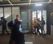 Imagini dinainte de Dinamo - Oțelul: probleme cu autocarul oaspeților