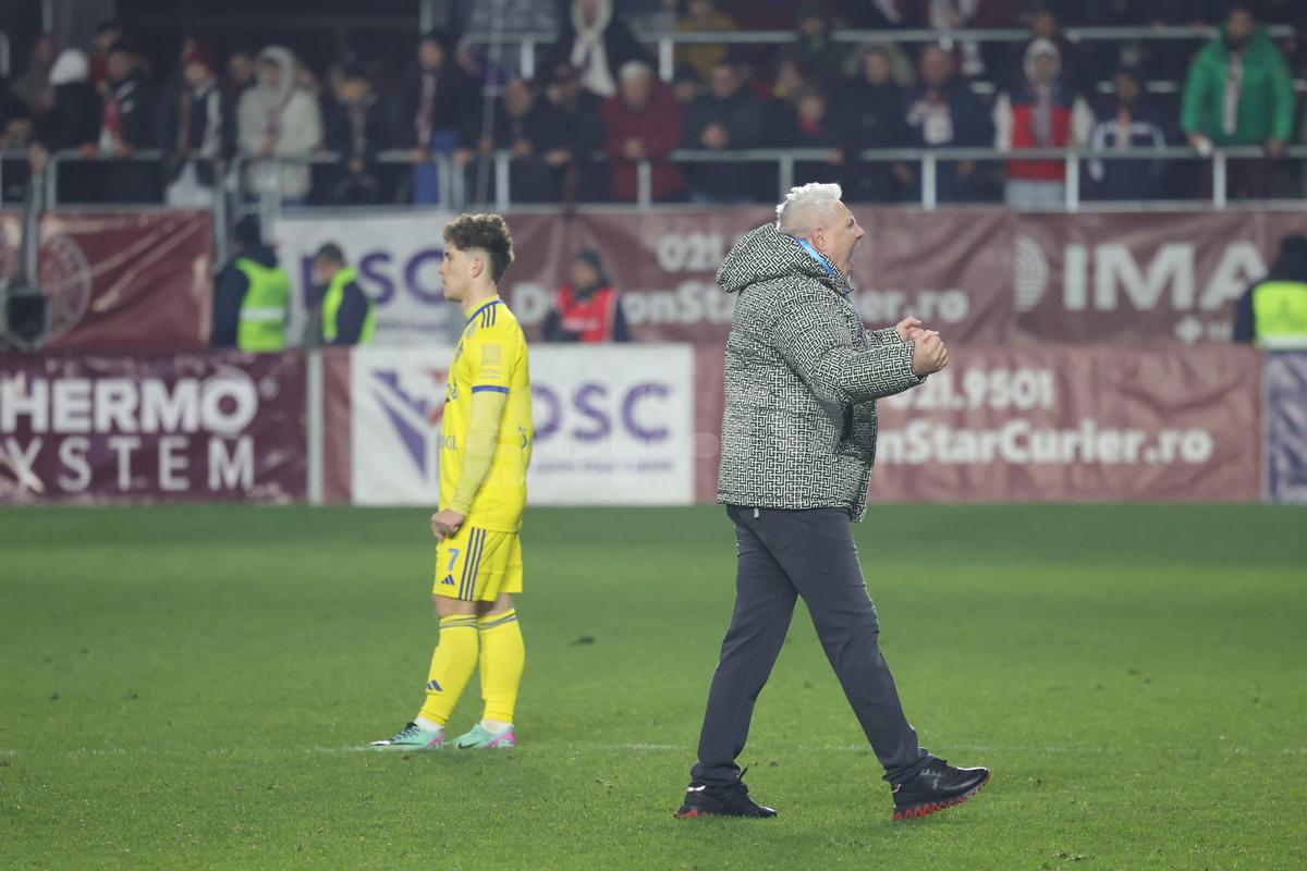 Marius Șumudică a făcut show la conferință, după victoria cu Slobozia: „Noroc că stau bine cu pipota” + „Am avut și deodorant, să nu transpir”