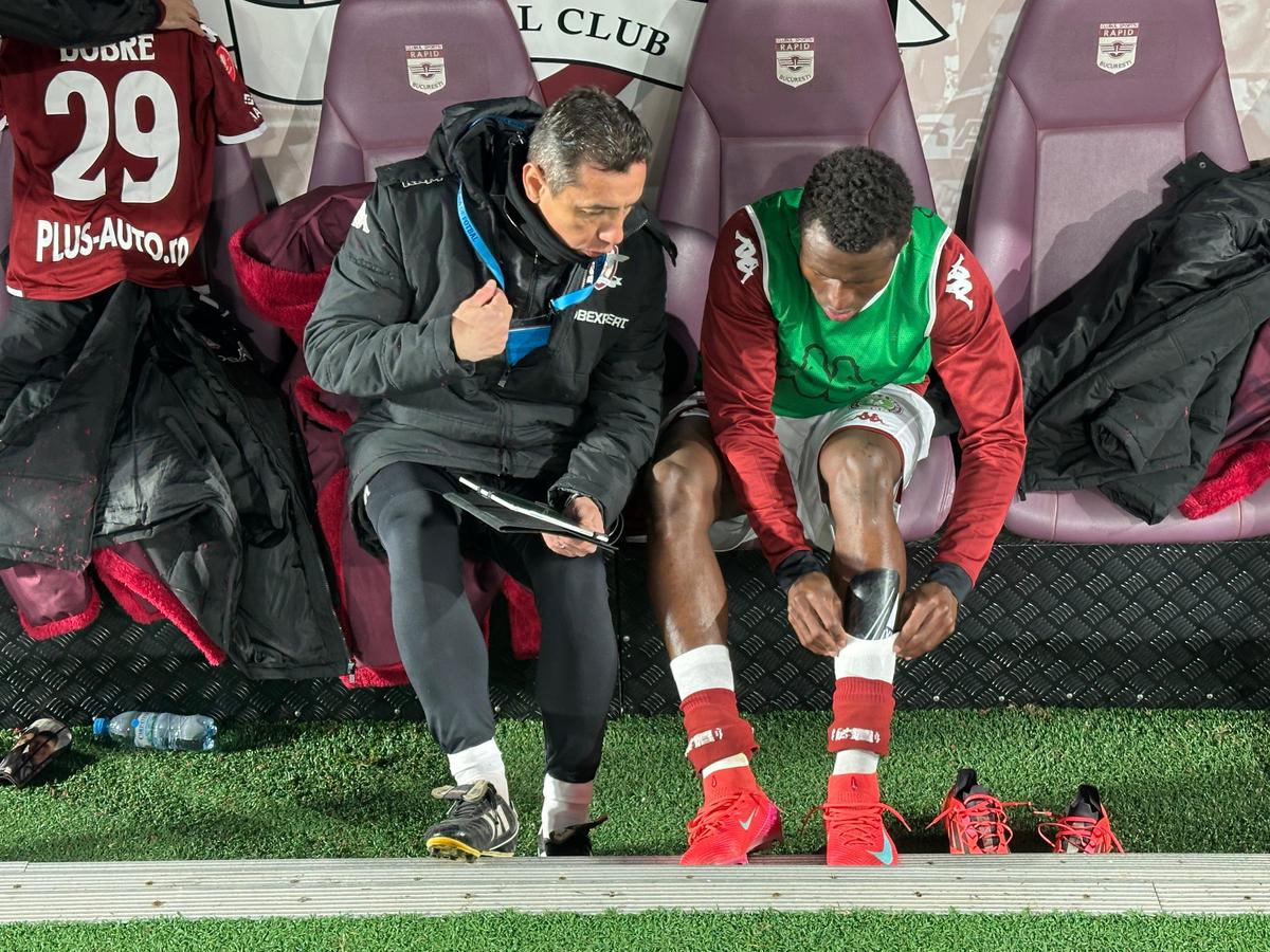 Schimbare Burmaz în Rapid - Slobozia