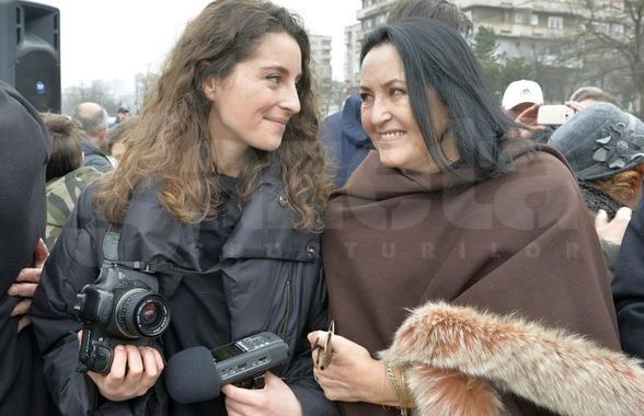 Sora lui Michael Klein, dezlănțuită în conflictul cu soția și fiica: „Obraznicelor, nu voi sunteți familia lui Mișa!” + „Mi-au luat mașina primită cadou de nuntă de la fratele meu”
