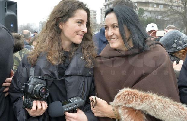 Sora lui Michael Klein, dezlănțuită în conflictul cu soția și fiica: „Obraznicelor, nu voi sunteți familia lui Mișa!” + „Mi-au luat mașina primită cadou de nuntă de la fratele meu”