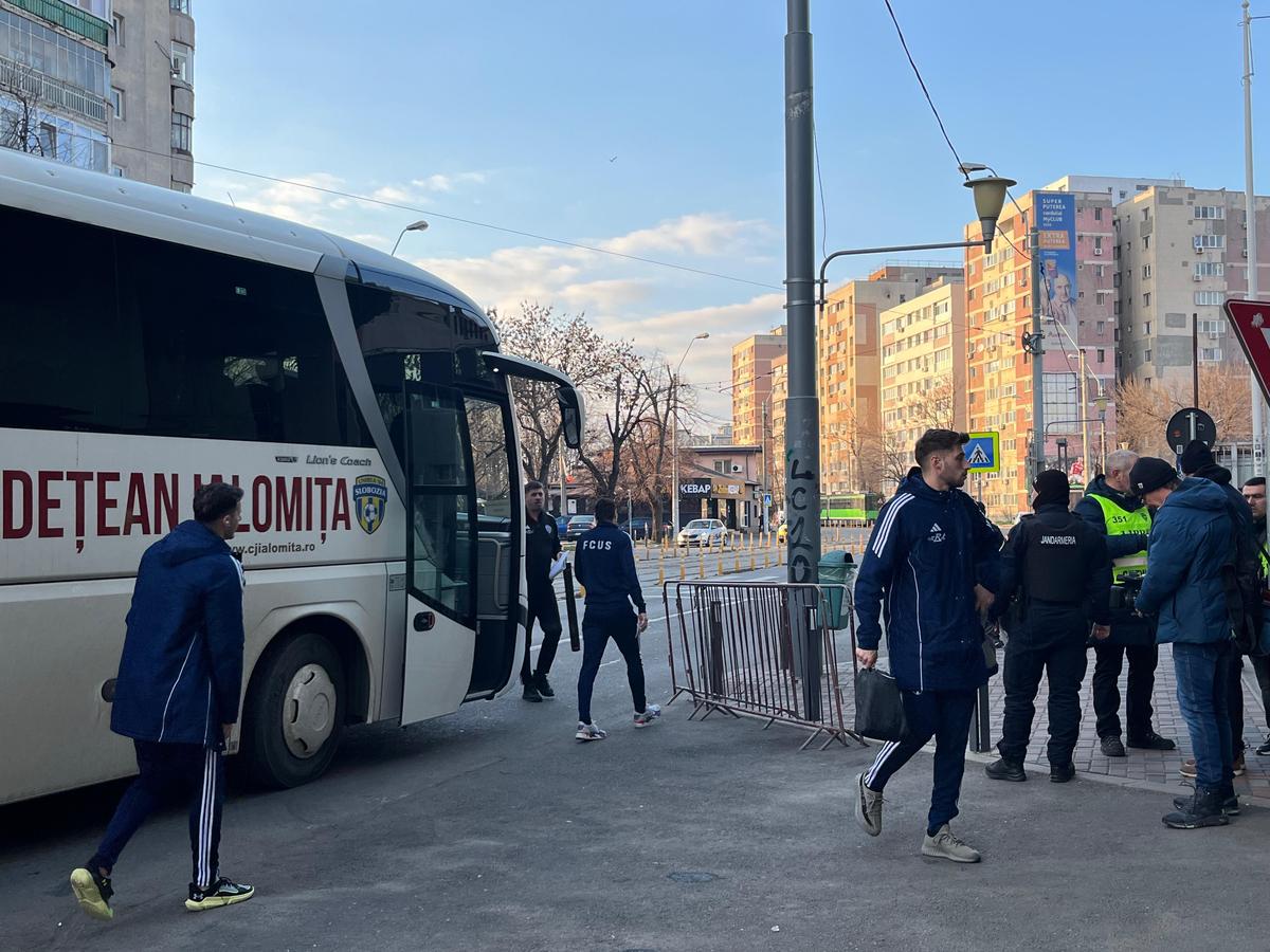 Rapid - Unirea Slobozia, imagini înainte de meci