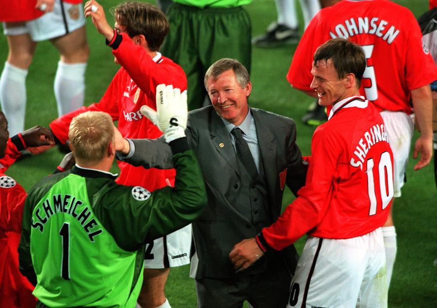 Viața legendarului Peter Schmeichel a ajuns documentar » La un pas de bătaie cu Sir Alex Ferguson și dezvăluiri dure despre dependența de alcool a tatălui: „L-am umilit atât de mult încât n-a putut să uite...”
