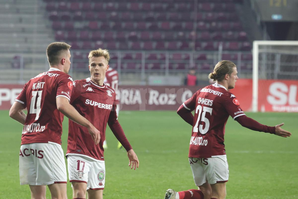 Rapid - Unirea Slobozia 2-1 » Interzis cardiacilor! Victorie miraculoasă în lupta pentru play-off! Golul lui Dobre a declanșat „nebunia” în Giulești