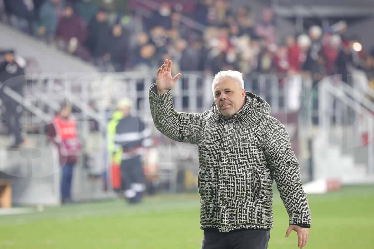 Momente INCREDIBILE în Giulești! Șumudică, sprint de 50 de metri după golul din prelungiri » Voicu a fugit să-l oprească, ce a urmat