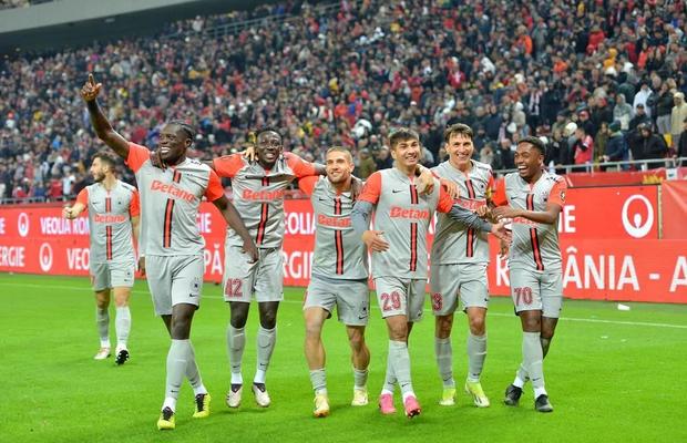 Intrat în dizgrația lui Becali, fotbalistul a primit un mesaj clar: „Să vină să-și rezilieze contractul, dacă nu poate să ducă”