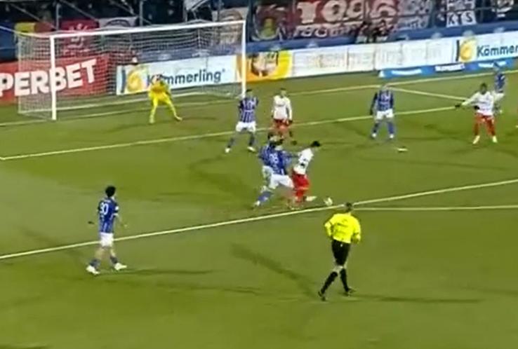 Musi a cerut penalty în Farul - Dinamo/ foto: captură Digi Sport