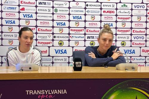 Gabriela Ruse și Jaqueline Cristian, la conferința de presă/Foto: David Istrate (GSP.ro)