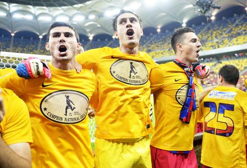 Florin Niță, stânga, și Tătărușanu, campioni în 2014