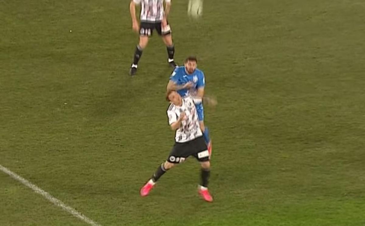 Arbitraj U Cluj - Viitorul Pandurii
