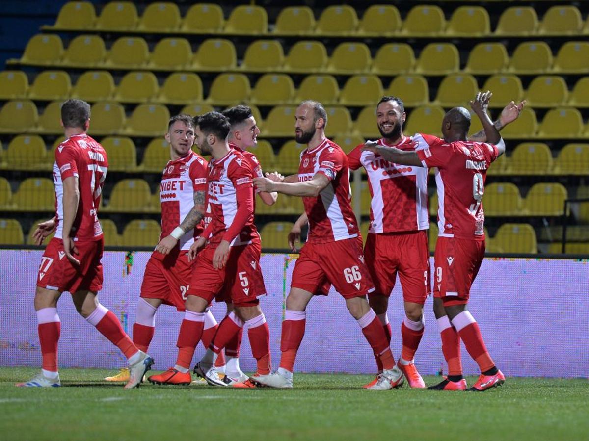 Apariție rară » Șeful din acte de la Dinamo dezvăluie noua promisiune a spaniolilor: „I s-a dat mesaj contabilei”