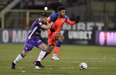 Jucătorii de la FCSB, criticați în direct: „Fiecare joacă ce vrea. Calitatea la finalizare e modestă. Ce să-l mai învețe antrenorul pe Coman?”