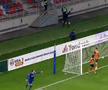 Adi Popa, nervos în CSA Steaua - Poli Iași