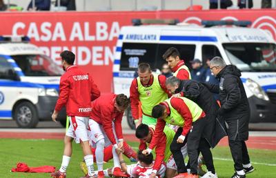Calcule pentru play-off: Dinamo e la mâna ei! Cum pot „câinii” să termine sezonul regulat în primele 6
