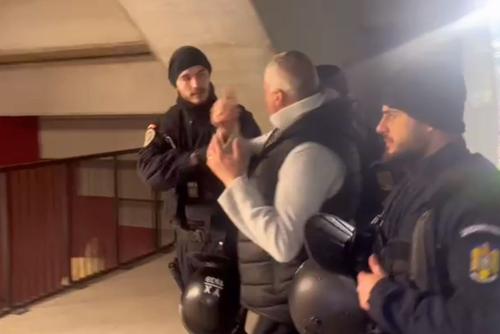 Scena tensionată a fost surprinsă de reporterii GSP