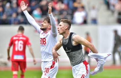 CSC Șelimbăr - Dinamo 1-2 » „Câinii” câștigă la limită și încă speră la play-off. Cum arată clasamentul din Liga 2