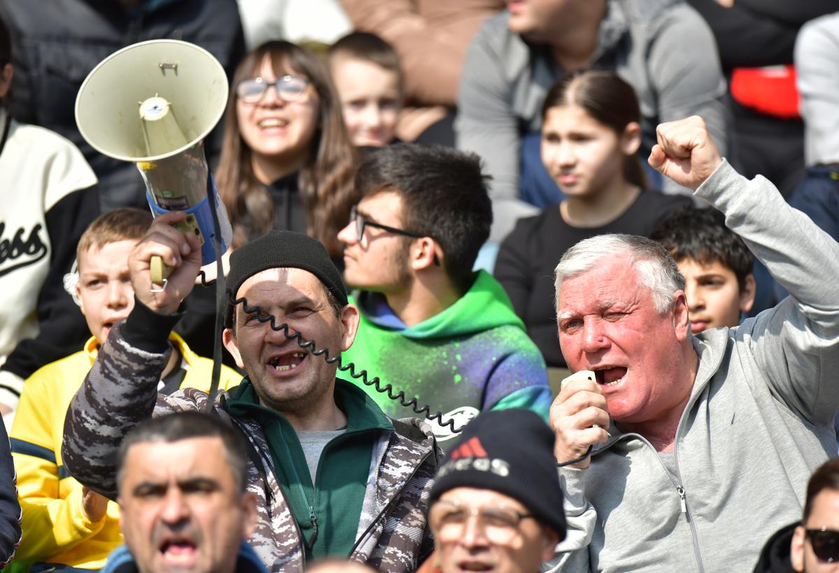 Senzațional: Dinamo - Poli Timișoara e sold-out, cu 5 zile rămase până la meci! Biletele s-au epuizat în 24h