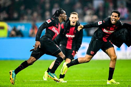 Bayer a zdrobit-o pe Bayern în meciul direct de la Leverkusen: 3-0 Foto: Imago