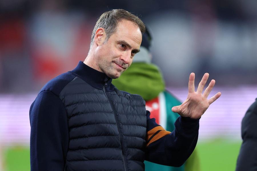 Oliver Mintzlaff Foto: Imago Demiterea lui Christian Horner era semnată, dar directorul Red Bull a fost salvat de avocați și de acționarii majoritari din Thailanda!