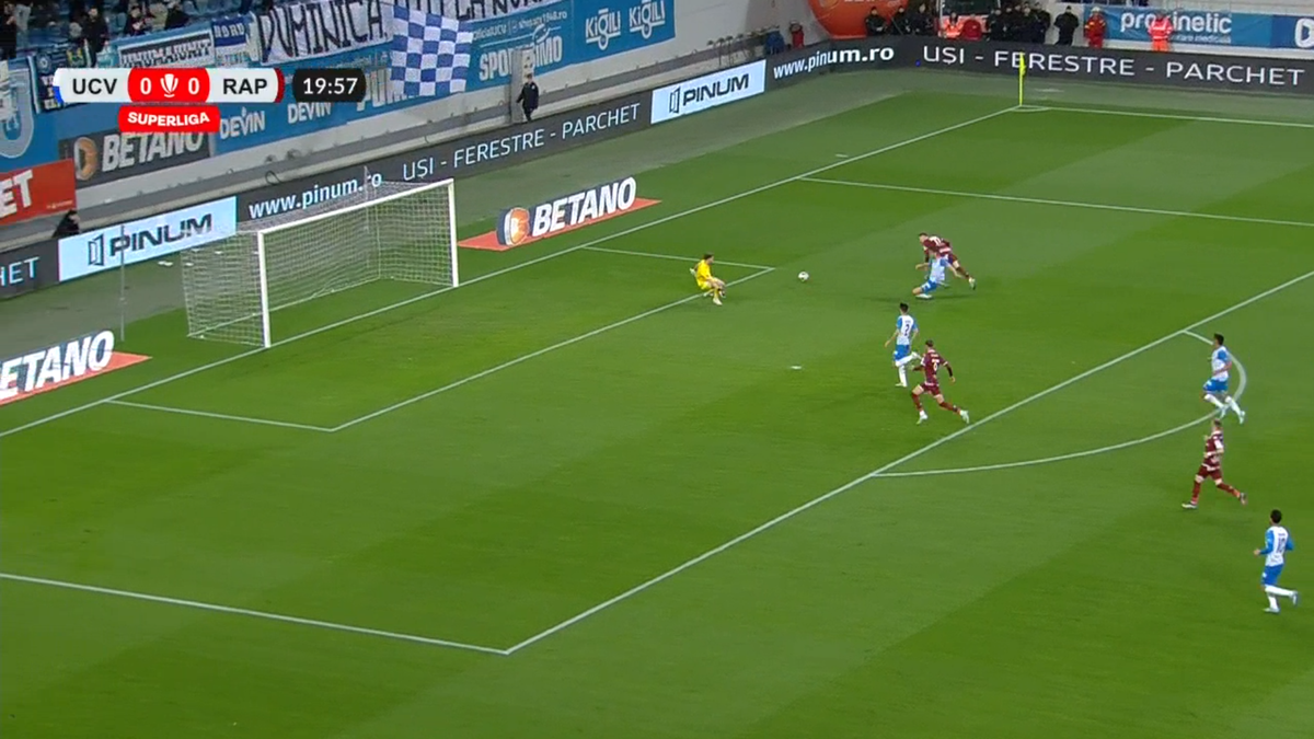 Primul penalty pe care Rapid ar fi trebuit să-l primească la Craiova