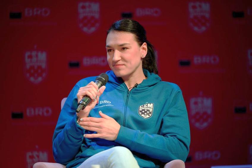 Retrasă de la echipa națională după Mondialul de anul trecut, Cristina Neagu, 36 de ani, a anunțat că va pune capăt carierei la finalul acestui sezon.