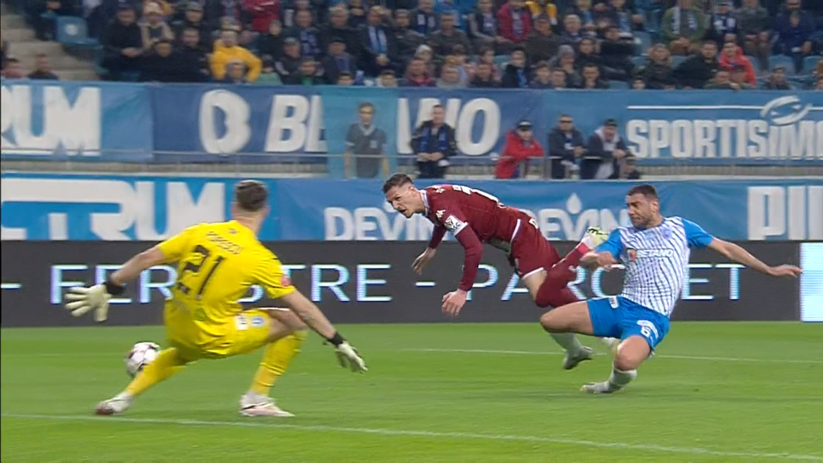 Primul penalty pe care Rapid ar fi trebuit să-l primească la Craiova