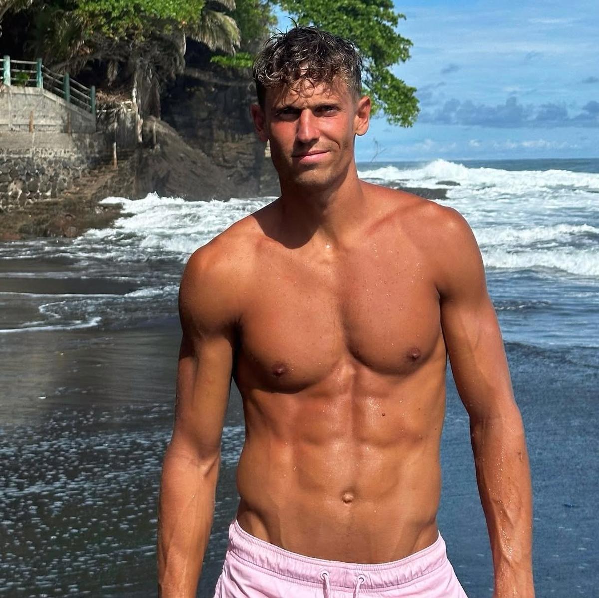 Marcos Llorente și soția Patricia