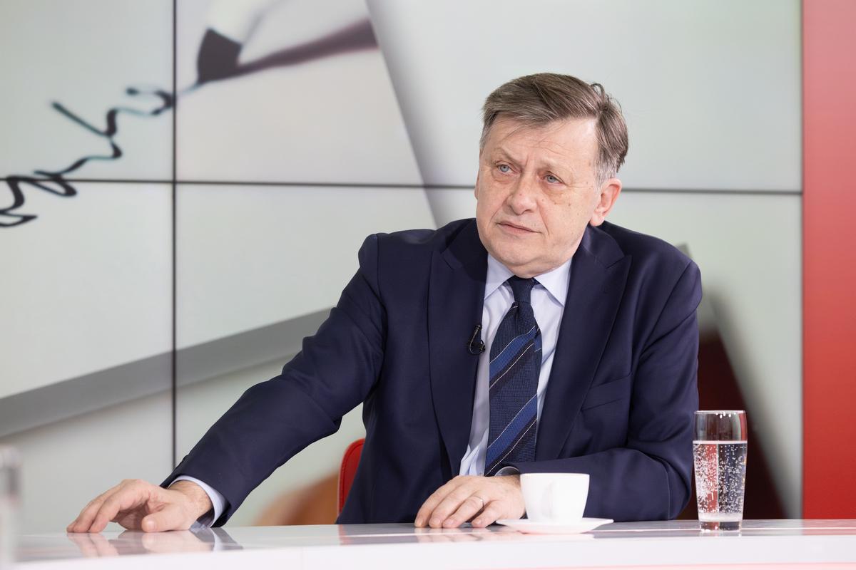 Crin Antonescu, la „Prietenii lui Ovidiu”