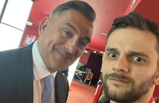 Influencerul viral: „Un fotbalist al Rapidului m-a înjurat pe TikTok, la 3 dimineața. Și am mai primit o amenințare”