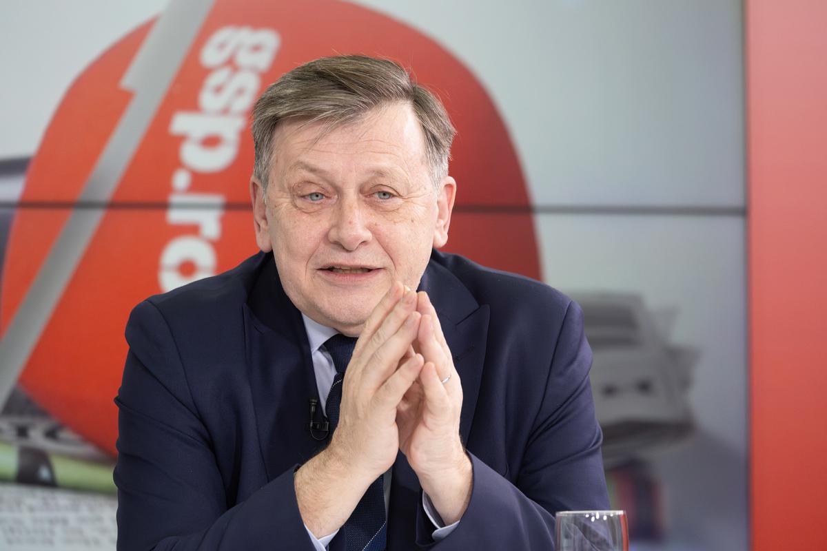 Crin Antonescu, la „Prietenii lui Ovidiu”